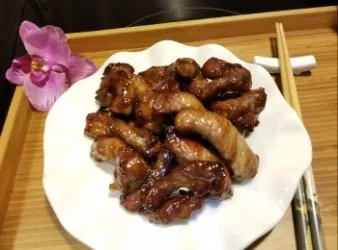 蘇梅黑毛豬肋條