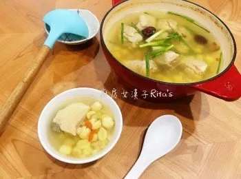 薏仁蓮子雞湯