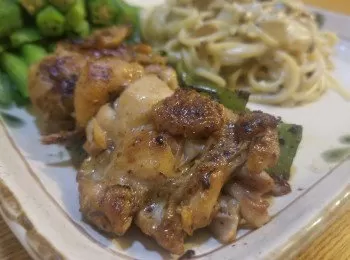 煎蒜香青檸香草雞排~超簡單醃法♡