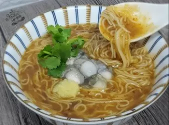 蚵仔麵線