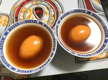 桑寄生蓮子蛋茶