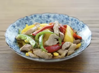 三色椒炒肉絲Bell Pepper stir fried Pork Lean