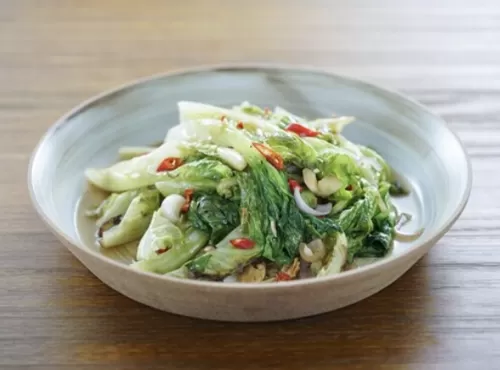 干貝蜆醬啫啫菜煲Cooked Lettuce with Clam and Dried Scallop sauce