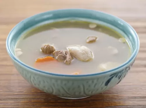 山藥栗子排骨湯Common Yam, Chestnut and Pork Ribs Soup