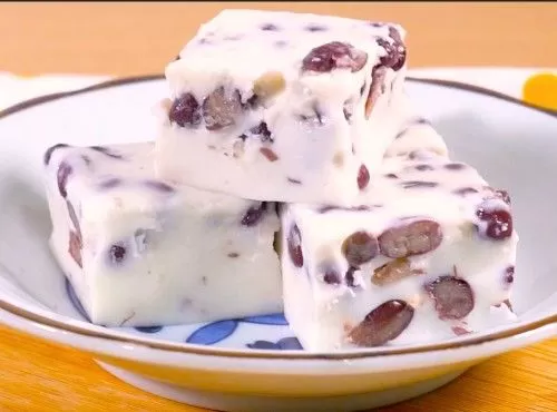 椰汁紅豆糕 Red Bean Coconut Pudding