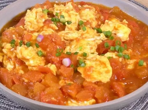 番茄炒蛋 Egg and Tomato Stir-fry