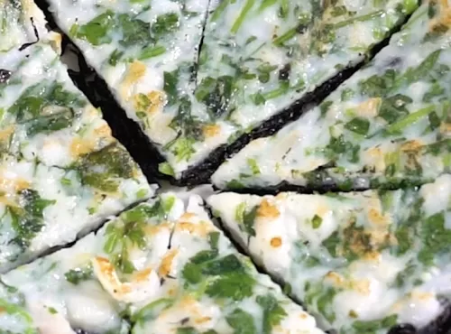 勁茜墨魚紫菜餅 Cuttlefish Paste Cake with Coriander and S