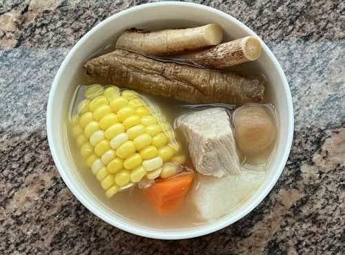 五指毛桃准山瘦肉湯