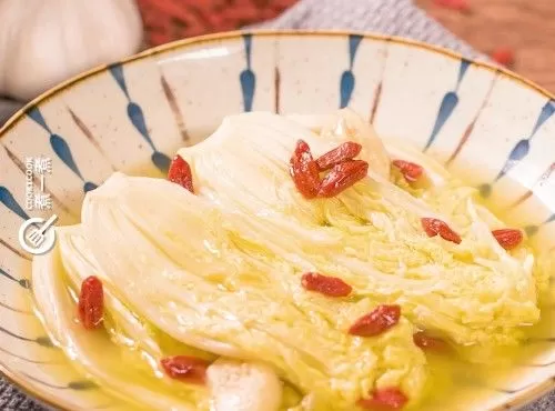 【快煮小菜】蒜香杞子上湯浸娃娃菜  Baby Chinese cabbage in clear broth with fried garlic and goji