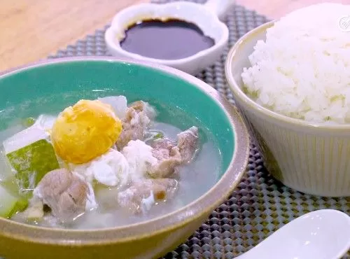 湯飯之選｜冬瓜咸蛋滾瘦肉湯 Winter rmelon, salted egg and lean pork soup