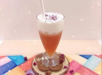 海鹽芝士奶蓋玫瑰花茶