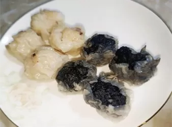 【特色街頭小食】墨汁墨魚燒賣