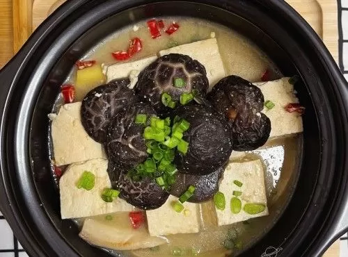 花菇炆豆腐