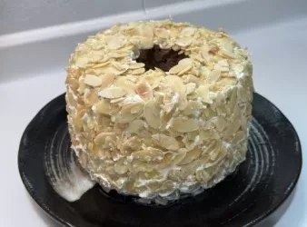 杏仁片海鹽奶油朱古力戚風蛋糕