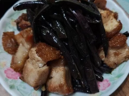 火腩炒紫豆角