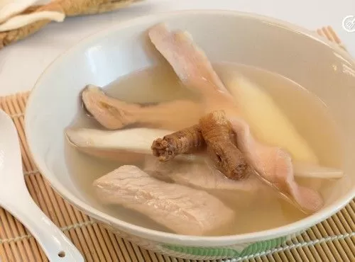 淮山北芪黨參瘦肉湯｜擊退冷氣病｜收鼻水｜止乞嗤｜治陽虛
