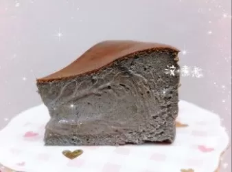 流心黑芝麻醬巴斯克焦香芝士蛋糕