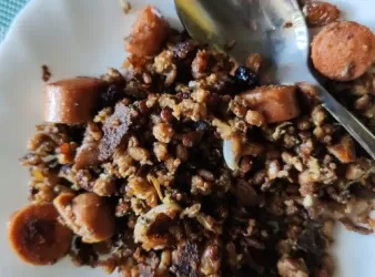 欖菜鱼春肉碎炒飯