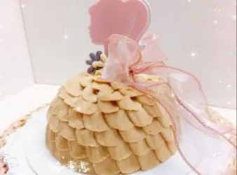 栗子茸忌廉夾餡半圓海綿蛋糕