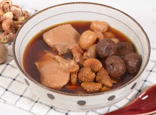 四季湯水｜增強免疫力｜降血糖血脂｜滋陰養顏｜黑蒜姬松茸螺頭湯