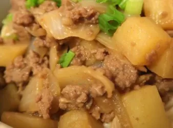 牛肉洋蔥煮薯仔(Beef with Potato)