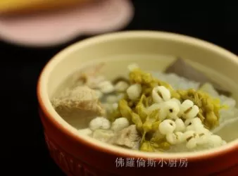 冬瓜、生薏米、豬展、夜香花湯