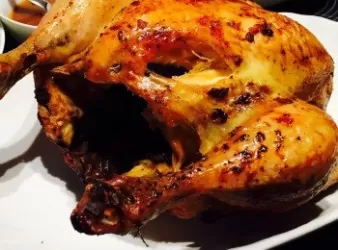 《嫩滑牛油焗雞》