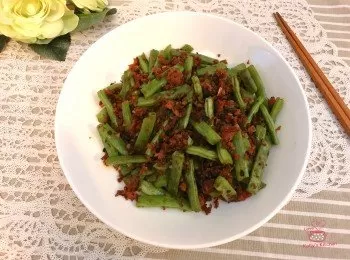 素牛肉碎炒四季豆