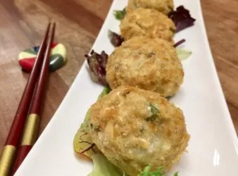 《檸檬鯪魚丸子》