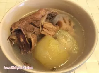 [湯水篇] 節瓜蓮藕瑤柱章魚豬骨湯