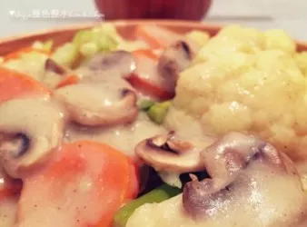 《素·深夜食堂》第一夜◎白汁燉菜