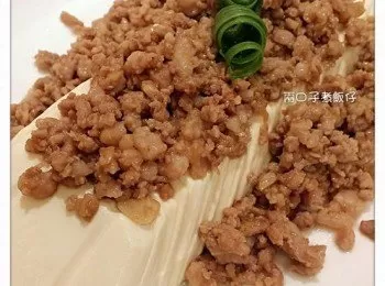 豆腐炒肉碎