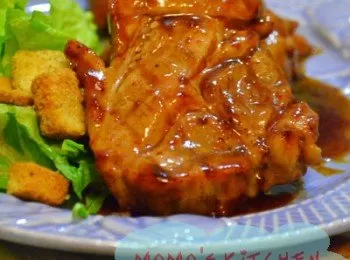 香煎豬肩肉伴BBQ醬