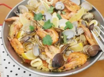 Paella西班牙海鮮飯~西式大鍋飯!!
