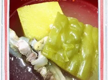 苦瓜鳳梨排骨湯【今晚食乜撚手小菜】