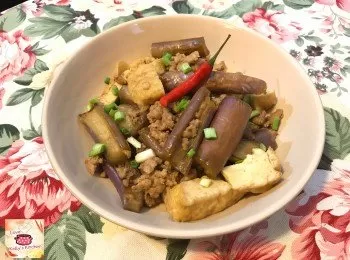 茄子肉碎燴豆腐