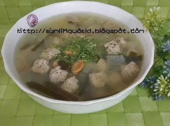 小肉丸冬瓜淡菜湯