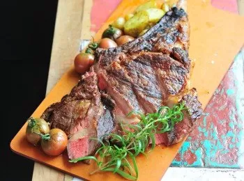 佛羅倫斯大牛排 BISTECCA ALLA FIORENTINA