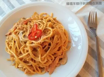 煙肉泡菜忌廉汁意粉