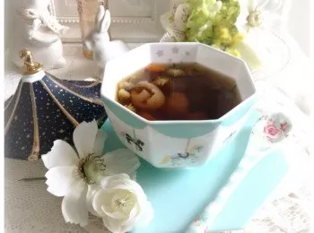 菊花杞子桂圓茶