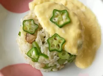 [幼兒食譜] 冬菇秋葵四季豆炒飯 in 芝士蛋汁