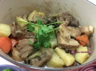 中式醬汁炆排骨