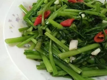 辣炒空心菜【豆豆愛的料理】【港澳／星馬／泰國】