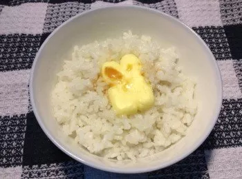 牛油拌飯