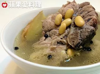 馬告黃豆排骨湯‬（電鍋版）