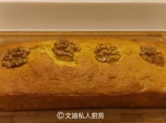 合桃香蕉牛油蛋糕