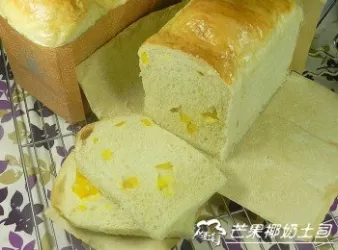 ㄚ曼達的廚房~椰奶芒果土司