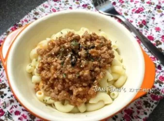 港式茶記撈通粉