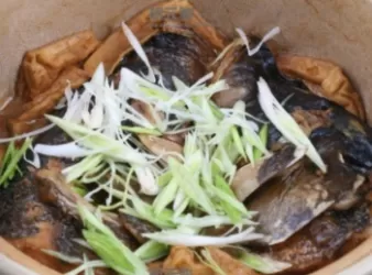 [暖DD．食平D] 混醬大魚頭煲