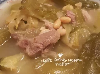 涼瓜鹹酸菜黃豆排骨湯